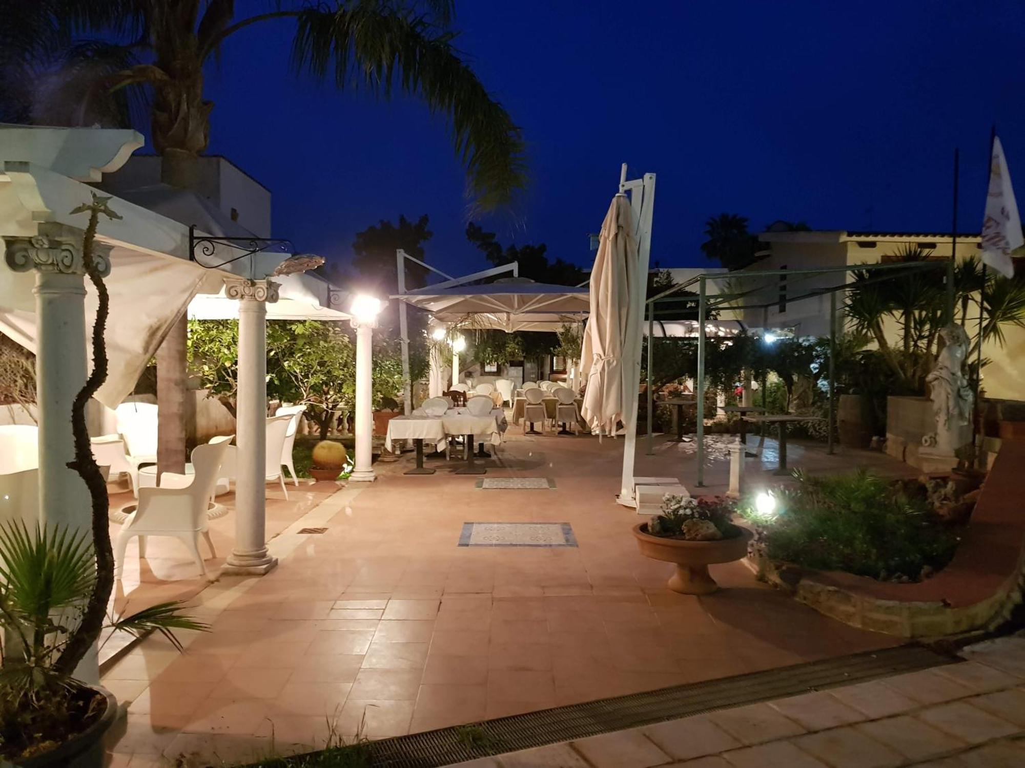 Aparthotel Federico Re San Vito Lo Capo Exteriér fotografie